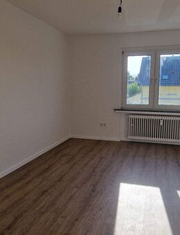 Schöne sanierte Ein Zimmer Wohnung nähe der Universität Dortmund - Dortmund