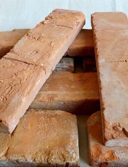 Klassisch rote Loft Ziegel Verblendsteine Klinkerriemchen original Mauerziegel Steinwand Wandverklei - Halle (Saale)