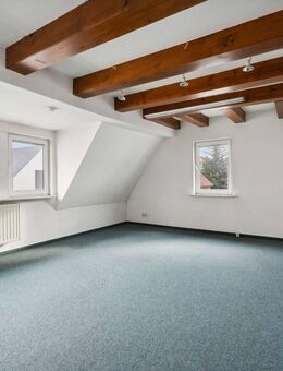 Sanierungsbedürftiges Wohn- und Geschäftshaus in Zentraler Lage Freibergs - Freiberg (Neckar)