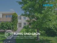 GRÜN UND RUHIG - Großzügige 3,5-Zi.-Whg. mit Balkon, Gartenanteil und Garage im Herzen Fellbachs - Fellbach