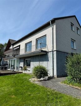 EFH mit ELW/FeWo bzw. 2 ETW in Winterberg-Hildfeld! - Winterberg