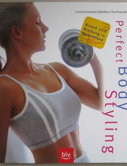 Perfect Body Styling + Power Walking, neuwertig, nur je 1,- - München