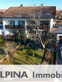 Charmante Doppelhaushälfte mit Potenzial - sonniges Grundstück und viel Platz für die Familie - Kolbermoor