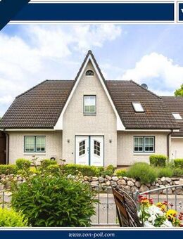 Großzügiges Kapitänshaus mit Doppelgarage und Carport in ruhiger Lage - Dörpling