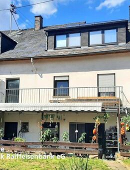 Großes Wohnhaus mit modernem Heizsystem - Mülheim (an der Mosel)
