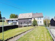 Rennerod- Hüblingen: Einfamilienhaus mit Nebengebäude in sonniger Lage - Hüblingen