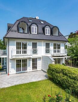Sonnige, familiengerechte Doppelhaushälfte mit Aufzug und Südgarten - München