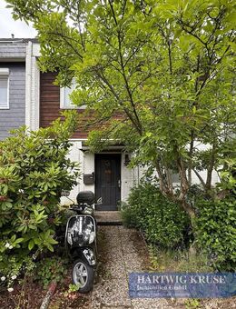 Reihenmittelhaus mit Garage in 25495 Kummerfeld - Kummerfeld