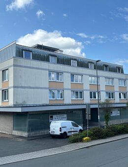 Mehrfamilienhaus mit 9 Wohnungen und Gewerbefläche zum Verkauf - Issigau