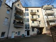 Sonnige 3 Zimmerwohnung mit Einbauküche und Balkon - Chemnitz