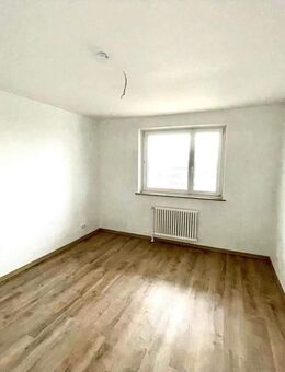 Barrierearme 2-Zimmer-Wohnung mit toller Aussicht am Obsthof in Menden - Menden (Sauerland)
