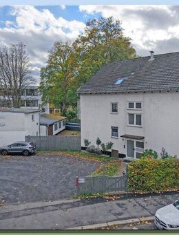 6 Wohnungen und eine praktische Hallen-Lagerfläche, in zentraler Lage von Kassel - Kassel