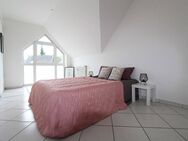 MANNELLA *Lichtdurchflutete DG-Wohnung mit Flair - stilvoll, ruhig und mit Westbalkon in Toplage* - Rösrath
