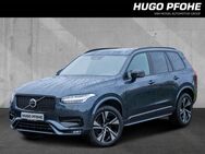 Volvo XC90, R-Design B5 D AWD, Jahr 2021 - Schwerin