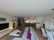 Hochwertige & exklusive 4,5 Zimmerwohnung mit Parking, Pool und 2 Balkone in Stuttgart (Waiblingen) - Waiblingen