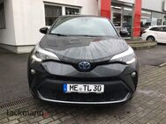 Toyota C-HR 2.0 Hybrid Team D*Safety Sense* - Wuppertal