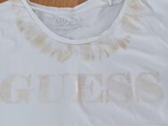 T-Shirt von Guess Größe L - Iserlohn