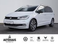 VW Touran, 2.0 TDI Highline, Jahr 2022 - Wolfenbüttel