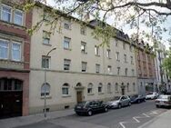 Modernisierte 2 Zimmer-Wohnung im DG in der Innenstadt - Ludwigshafen (Rhein)