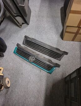 VW T4 Grill LANGE FRONT grün 65€ und schwarz 55€ - Essen