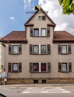 Mehrfamilienhaus mit Flair, Dachterrasse und Sanierungsförderung in zentraler Lage - Reichenbach (Fils)