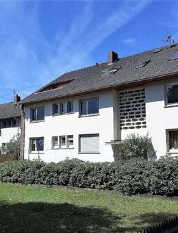 RSW-Immobilien***Renovierte 3-Zim.-Mietwohnung mit Loggia und PKW-Stellplatz in Diepholz zu vermieten!*** - Diepholz