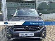 VW T-Cross, 1.0 TSI Active OPF (EURO 6d), Jahr 2022 - Grimmen