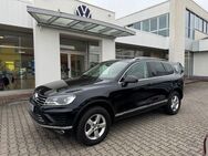 VW Touareg, 3.0 V6 TDI Terrain Tech Luftfeder, Jahr 2017 - Pasewalk