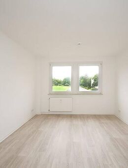 Tolle 2-Raumwohnung im grünem Wohnumfeld - Helbra