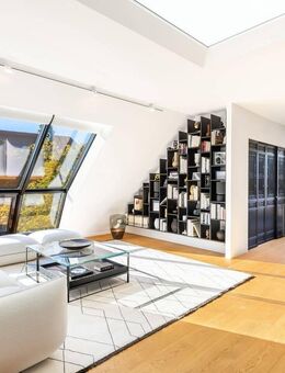 Lichtdurchflutetes Luxus-Penthouse mit uneinsehbarem Roofgarden - München