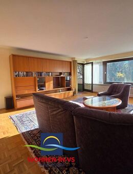 Manche nennen’s alt - wir nennen es Chance: 4-Zi.-Whg., VS-Mühlhausen, 102 m², 1. OG, gr. Balkon, Gartenanteil, Garage und geräumigem Keller, frei!!! - Villingen-Schwenningen