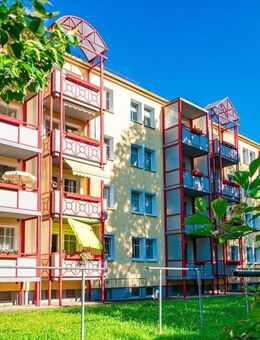 Wohnvergnügen verteilt auf 3 Zimmer - Zwickau