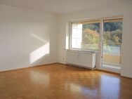 Reserviert! 3-Zimmer Wohnung mit tollem Ausblick in ruhiger Wohnlage zu vermieten - Bad Brückenau