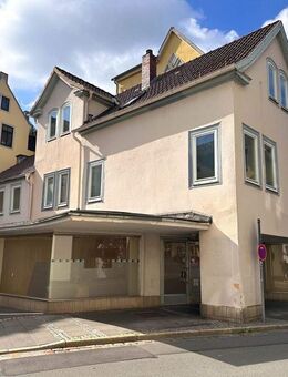 Wohn- und Geschäftshaus am Albertsplatz in Coburg - Coburg