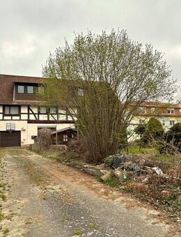 Großes Ein- bis Zweifamilienhaus mit Potenzial und Baugrundstück in Gladebeck – teilsaniert, ausbaufähig - Hardegsen