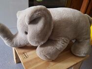 großer kuschelweicher Elefant - Sarstedt