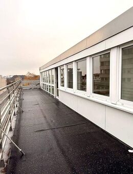 Großzügige 3-Zimmer-Wohnung mit Balkon und Aufzug in zentraler Lage von Osnabrück (W12) - Osnabrück