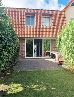 gepflegtes Reihenmittelhaus in Heide mit Süd-Terrasse und Garten - Heide