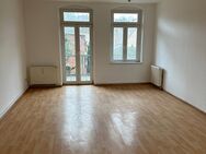 ++ 3-Raum-Wohnung mit Balkon und Pkw-Stellplatz ++ - Netzschkau