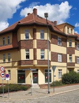 Schöner WOHNEN in charmanter Lage! - Zeitz