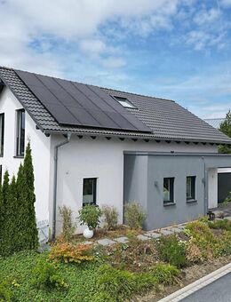 Mieten Sie Ihr Haus mit Garten und Doppelgarage - perfekt für Familien! - Arnsberg