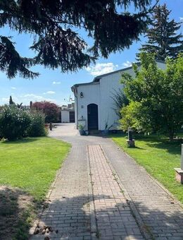 Freistehendes Einfamilienhaus im Bungalowstil auf Traumgrundstück - Taucha