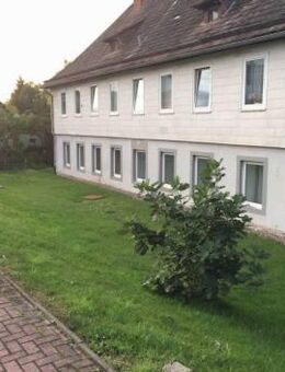 Schönes 12- Zimmer Mehrfamiellienhaus in toller Lage - Hehlen