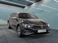 VW Passat Alltrack, 2.0 TDI IQ Light, Jahr 2022 - München