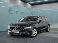 Volvo V90, Momentum Pro D5 AWD, Jahr 2019 - München