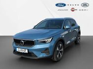 Volvo XC40, Core 145kW Auto, Jahr 2024 - Jena