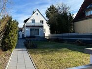 Wunderschönes Kernsaniertes Einfamilienhaus mit 611 qm Grunstück - TOP Lage - Fürth