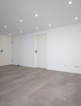 Ideal für Single oder Paar: Renovierte Dachgeschosswohnung zum vermieten - Dittelbrunn