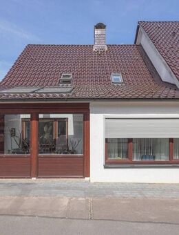 Stilvolle Doppelhaushälfte mit Kaminflair und idyllischem Garten- Wohnen in Strandnähe - Scharbeutz