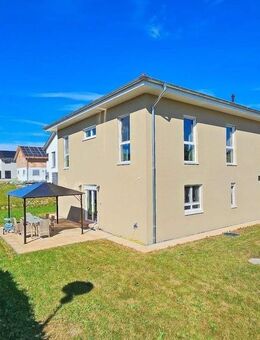 Exklusive Stadtvilla in Ottenbach - Wohnen mit Stil und Komfort - Ottenbach